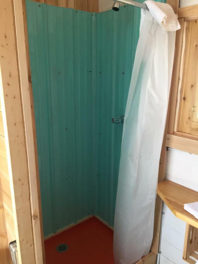 Shantystay Accommodations Сури Екстериор снимка